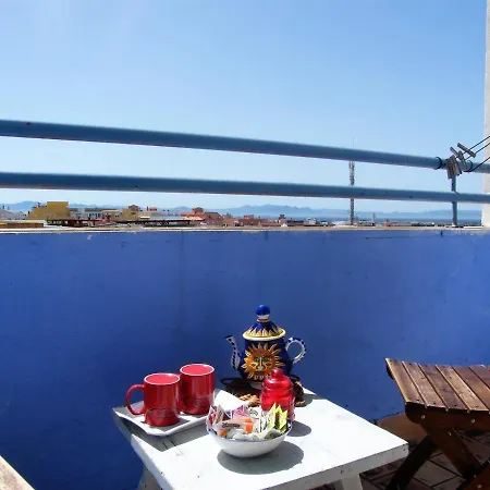 Beautiful Studio With Sea View *
