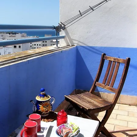 Beautiful Studio With Sea View Apartment *